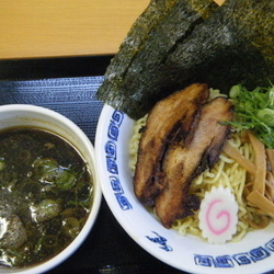 溜まり醤油と鰹だしのつけそば・普通盛り(200g)880円