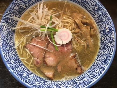 「煮干しそば700円、和え玉200円」@中華そば いづるの写真