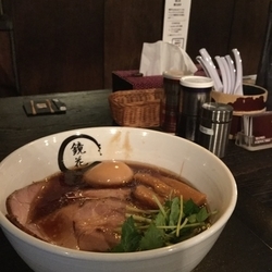 極 醤油ラーメン
