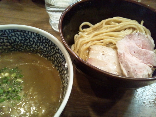 「極濃煮干しつけ麺…830円」@煮干しつけ麺 宮元の写真