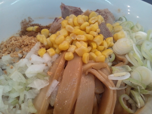 「ピリ辛みそ油そば」@新橋 大勝軒の写真