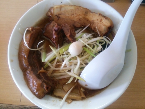 「バラねぎチャーシュー（塩、アブラ多め）＋大盛＋特濃スープ」@らぁめん廣の写真