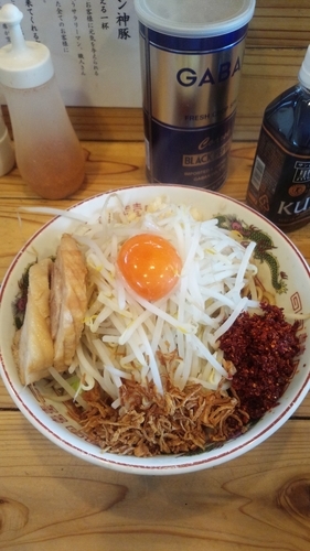 「Shirunashi with Chili」@ラーメン神豚 関東学院前店の写真