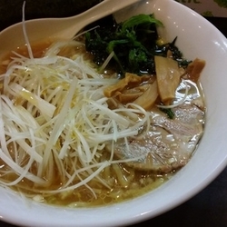 白ネギラーメン