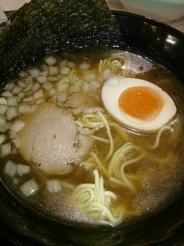 「コク旨煮干しラーメン」@はま寿司 浦和店の写真