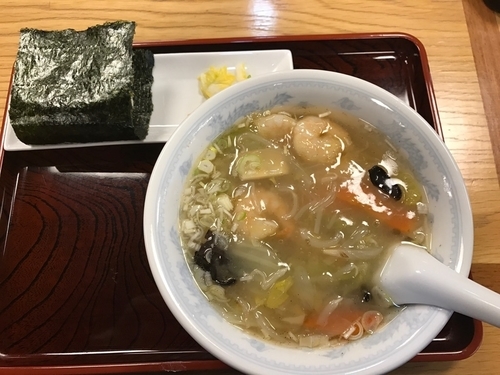「Ｂランチ　蝦仁湯麺　おにぎり付き　700円」@マルイチ 神田軒の写真