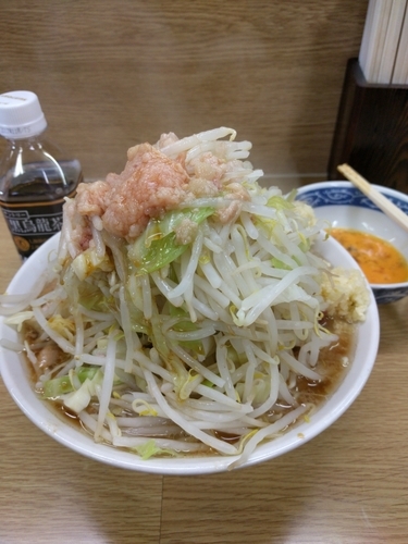 「ラーメン+生卵（全増し）」@ラーメン二郎 栃木街道店の写真