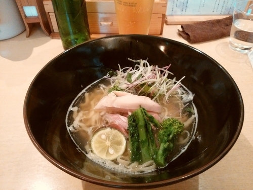 「伊吹島の鯵煮干しそば」@饗 くろ㐂の写真