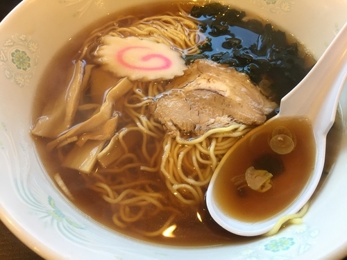 「醤油ラーメン」@泰鵬 支店の写真