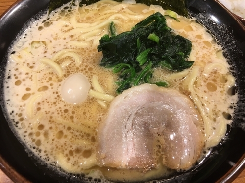 「ラーメン 730円」@横浜家系ラーメン 壱角家 池袋東口店の写真
