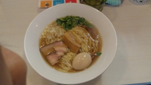 「味玉醤油そば大盛」@蔦の葉の写真