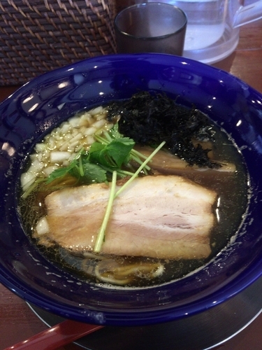 「煮干しらーめん」@らーめんつけ麺 なおきの写真