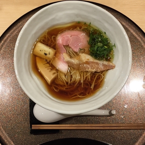 「醤油らぁ麵1000円」@赤羽 山雄亭の写真