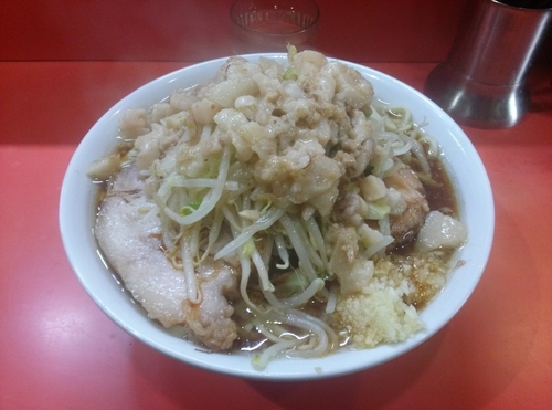 「小ラーメン野菜ニンニク脂カラメ」@ラーメン二郎 仙川店の写真