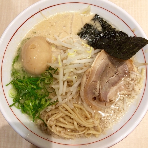 「味玉ラーメン ¥680円」@替玉千里眼 志木店の写真