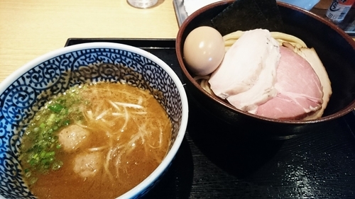 「特製濃厚魚介つけ麺」@麺屋 一燈の写真