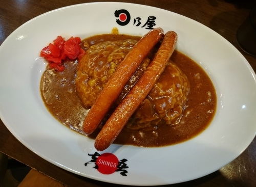 「焼ウインナーカレー 840円」@日乃屋カレー 神保町店の写真