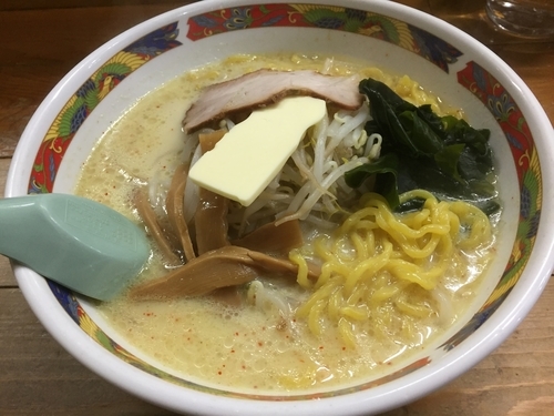 「味噌カレー牛乳ラーメン¥800」@味の札幌 浅利の写真