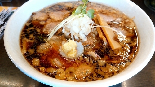 「背脂肉そば」@肉そば総本山 神保町 けいすけの写真