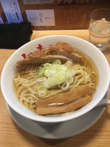 「魚介醤油」@人類みな麺類の写真