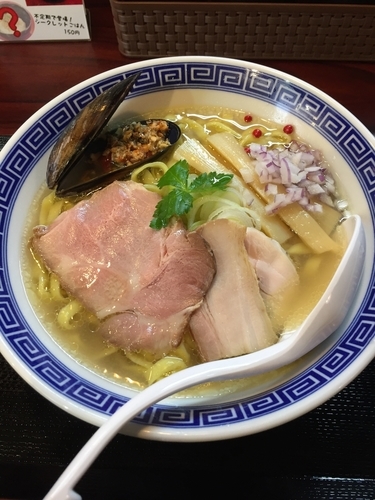 「貝だし塩そば 大盛  900円」@だし廊の写真