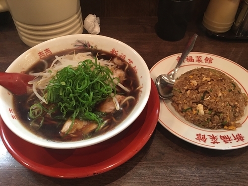 「中華そば（並）＋焼きめし（小）」@新福菜館 麻布十番店の写真
