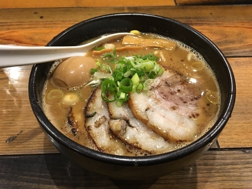 「味玉醤油チャーシュー麺」@麺匠 るい斗の写真