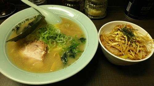 「ラーメン ネギチャーシュー丼」@ラーメンショップ椿 ひたちなか店の写真