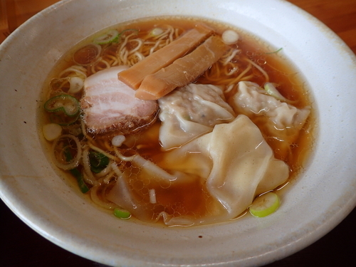 「ワンタン麺」@中華そば 弥太郎の写真