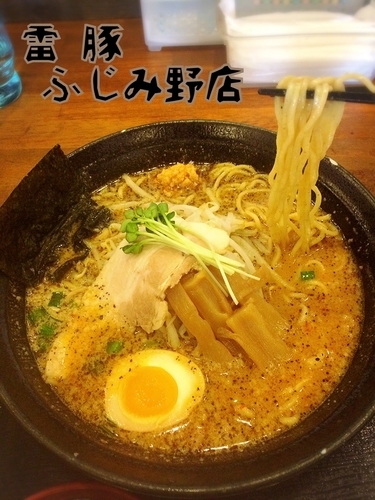 「辛味噌ラーメン￥940(税別)→クーポン￥500(税込)」@らーめん 雷豚の写真