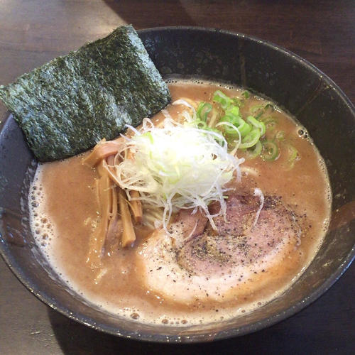 「濃厚醤油そば 鰹（730円）」@麺匠 ことぶきの写真