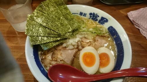「特製濃厚煮干しそば(960円)」@濃厚煮干しそば 麺匠 濱星 関内店の写真
