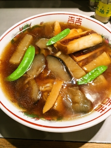 「なまこと冬野菜の醤油煮込み蕎麦 ￥980(限定)」@中華蕎麦 瑞山（ZUIZAN）の写真