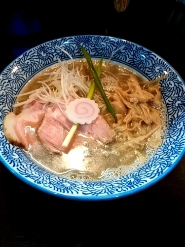 「煮干しそば（替玉100円）」@中華そば いづるの写真