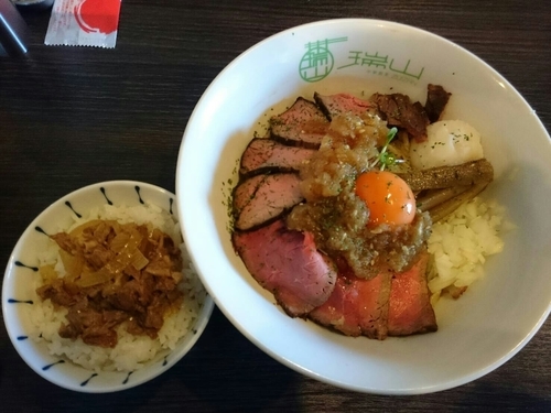 「年末年始限定 ローストビーフあえそば 880円」@中華蕎麦 瑞山（ZUIZAN）の写真