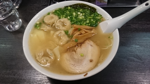 「雲呑麺　（1000円）」@支那そば屋 こうやの写真