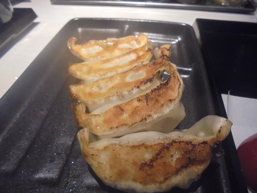 「ギョウザ　２００円(？)」@鷄そば処 かしわの写真