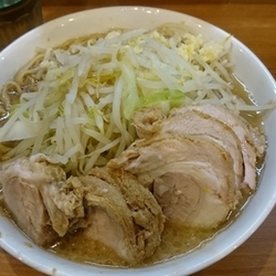 大ぶた、ニンニク