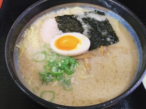 「松鶴ラーメン（620円）」@松鶴の写真