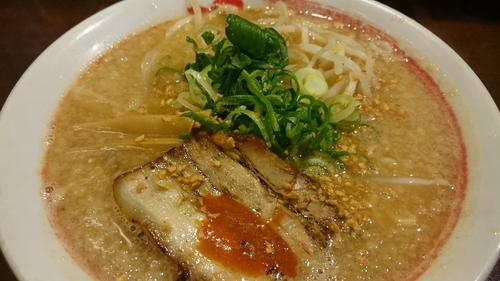 「ピリ辛濃厚味噌ラーメン￥830」@ばり嗎 狭山ヶ丘店の写真