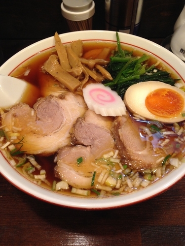 「醤油チャーシューメン」@オランダ亭本店の写真