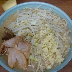 ぶた入り大ラーメン、ヤサイ、ニンニク