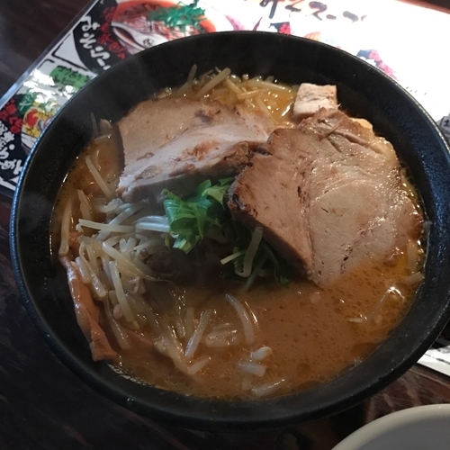 「海老茶色のみそチャーシュー（1100円）」@らーめん一会の写真