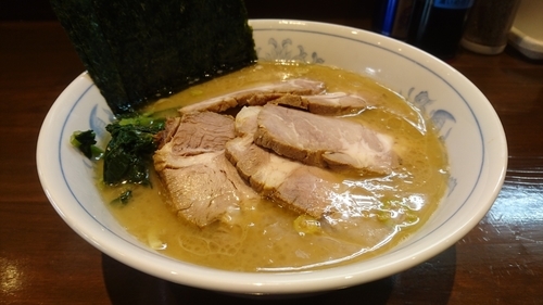 「チャーシューメン(麺硬め・味濃いめ)」@横浜家系ラーメン 中島家の写真