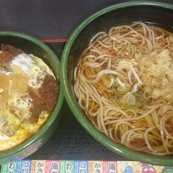 カツ丼セット・温そば（650円）