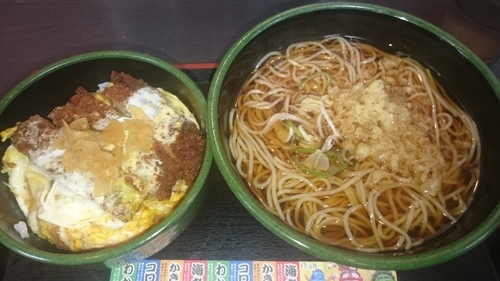「カツ丼セット・温そば（650円）」@ゆで太郎 銀座5丁目店の写真