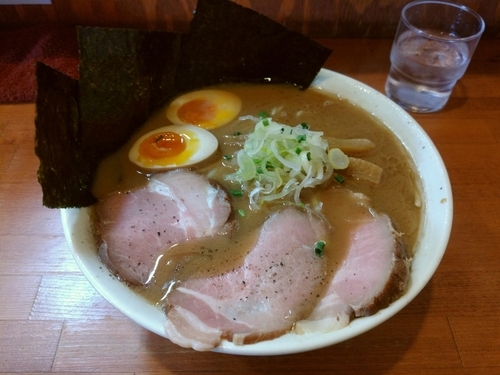 「特製鶏豚ラーメン+大盛り」@麺屋 清水の写真