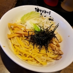 【１日２０食限定】油そば無双大盛り