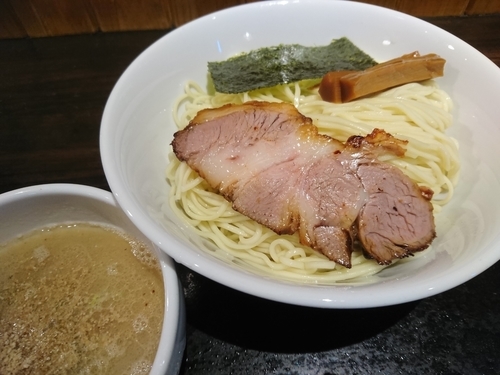 「しおつけめん(大盛300g)850円(駐車券提示で)750円」@らーめん こてつの写真