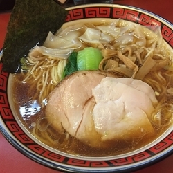 ワンタン中華そば大盛り